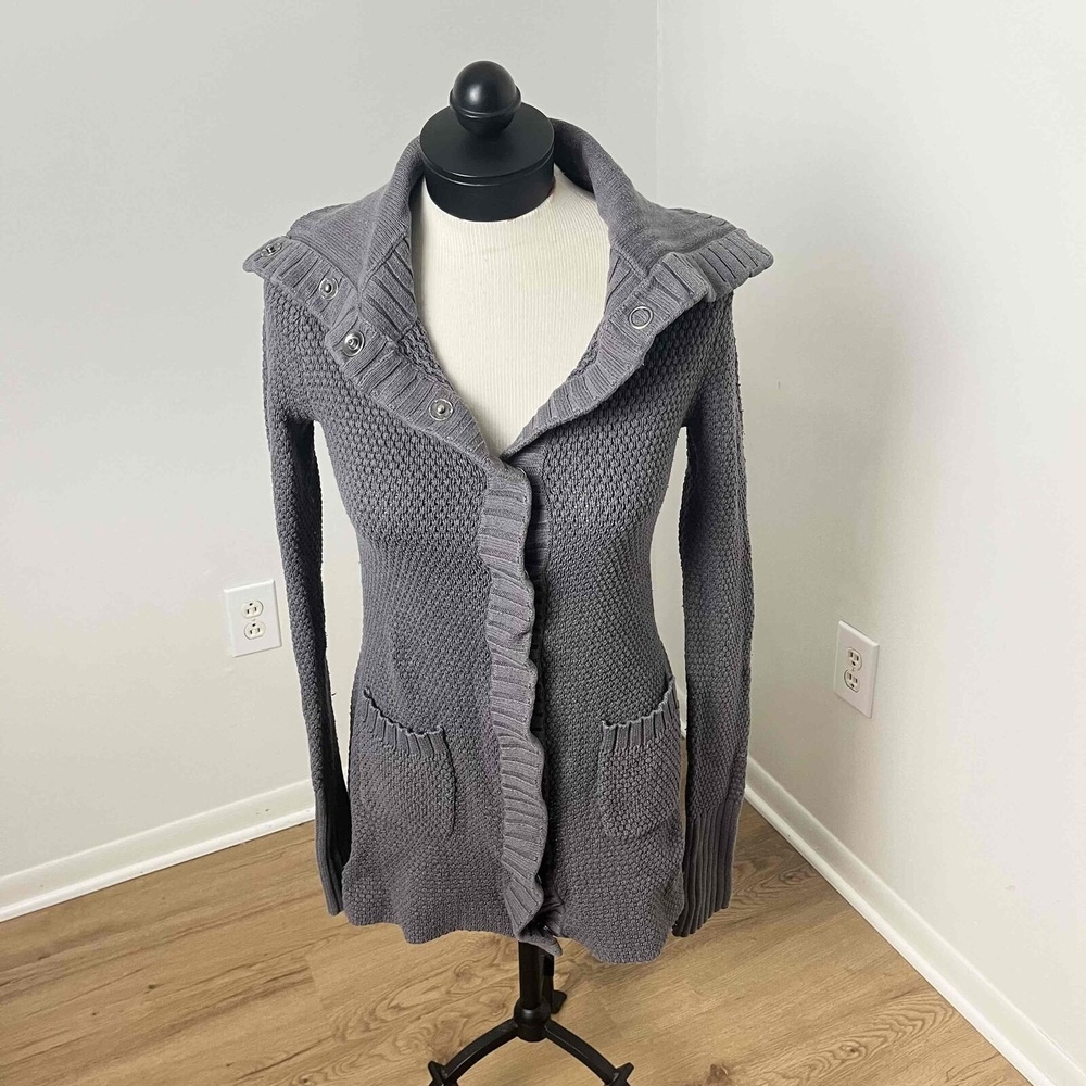 Athleta Gray Sula Snap Sweater‎ Size S